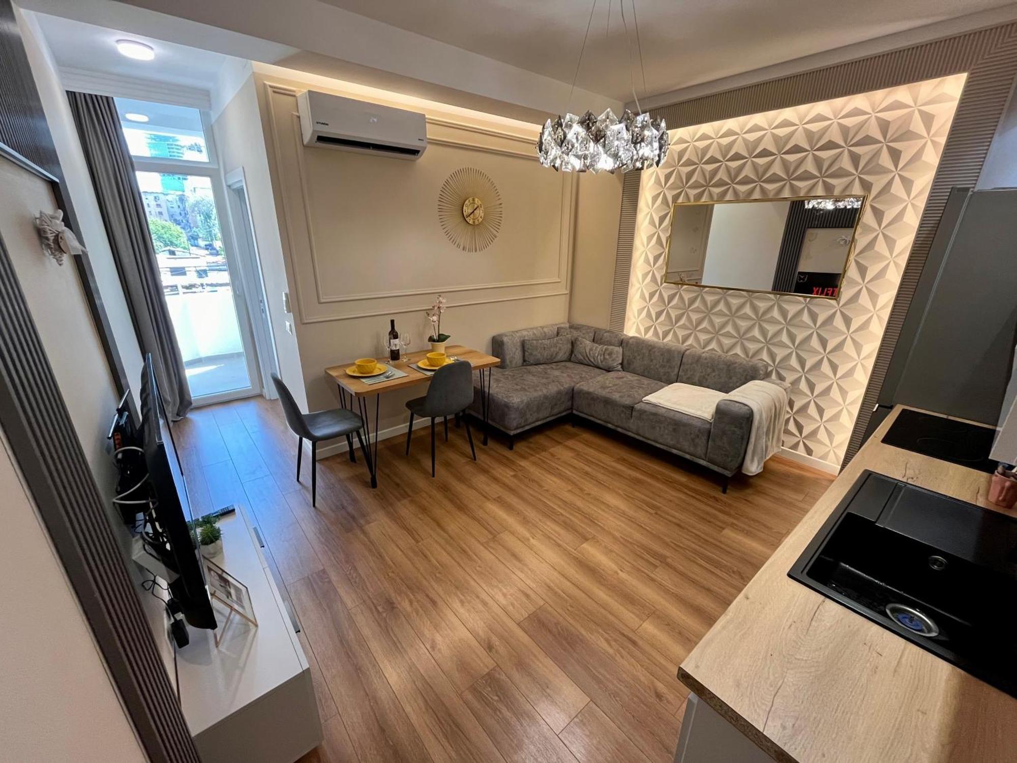 City Center Cozy Apartment Tirana Exterior photo